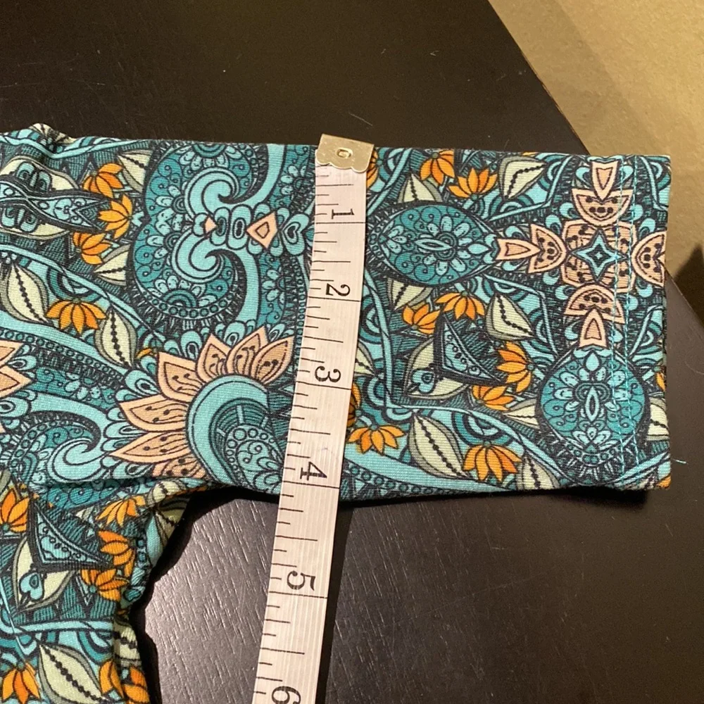 NWOT LulaRoe Julia Body Con Printed Dress, XXS